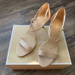 Michael Kors Simone Mid Sandal Leather Oyster